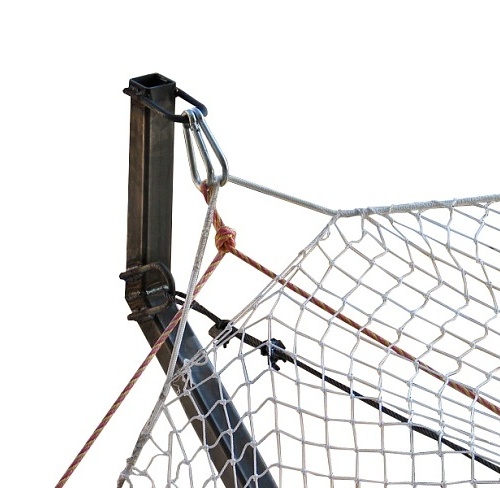 Защитно-улавливающая сетка (ЗУС) комплект кронштейн и 2 опоры с креплением - stroymarket66.ru - Новосибирск